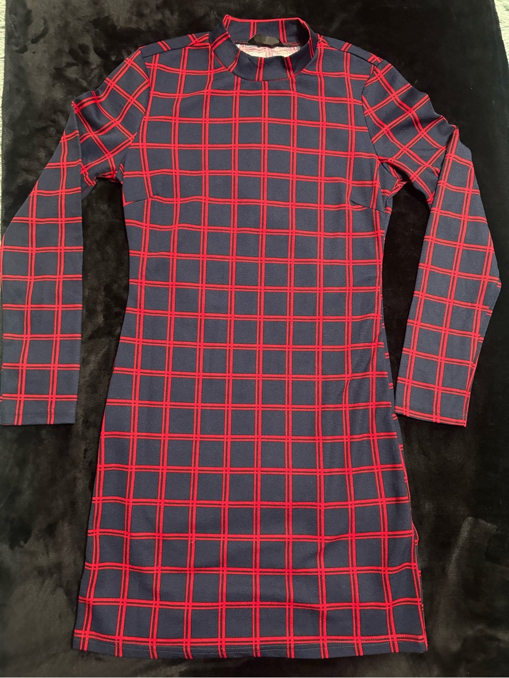 BUNDLE! SHEIN Navy & Red Windowpane Knit Top NWOT